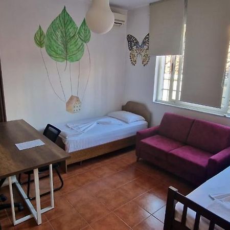 Arka Hostel ชโคเดอร์ ภายนอก รูปภาพ