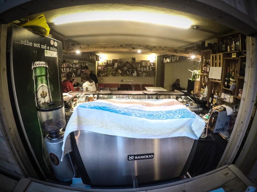 Arka Hostel ชโคเดอร์ ภายนอก รูปภาพ